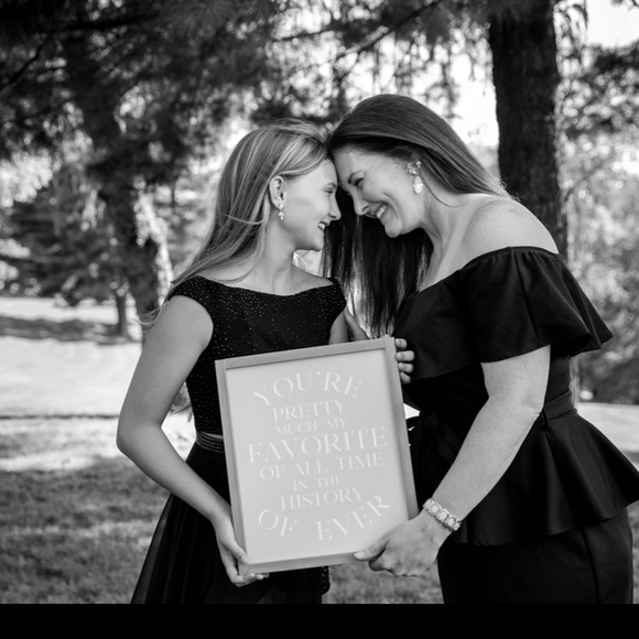 Meet your Posher, Ingrid - Picture 2 of 2